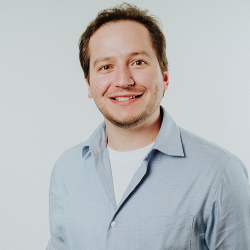 Josh Yates — Professional headshot. Contract Google Ads Manager specializing in eCommerce, pharma, and lead generation PPC since 2014.